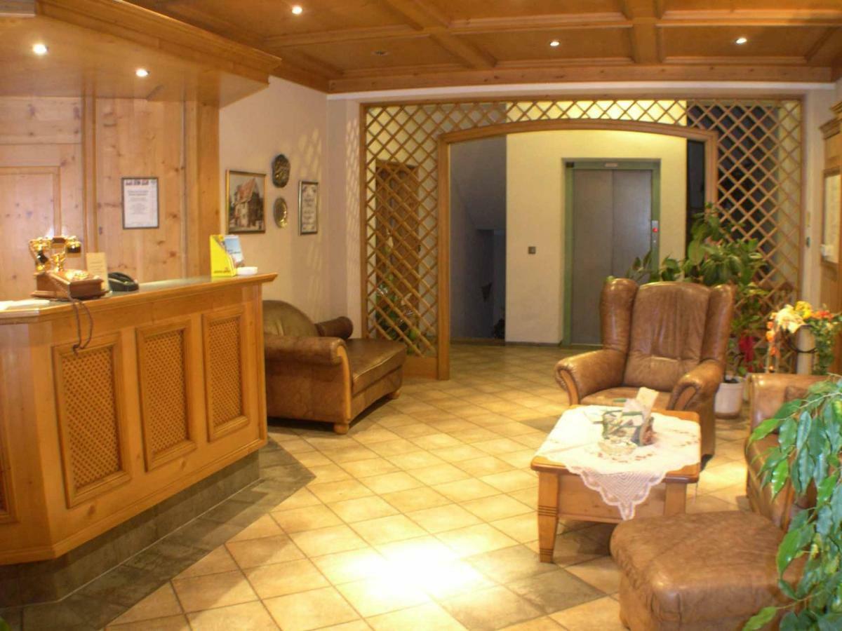Goldener Hirsch Gasthof 3*