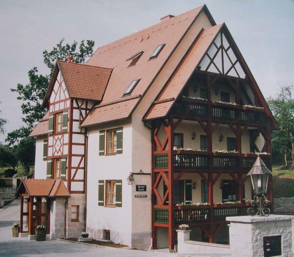 Gasthof Goldener Hirsch 3*